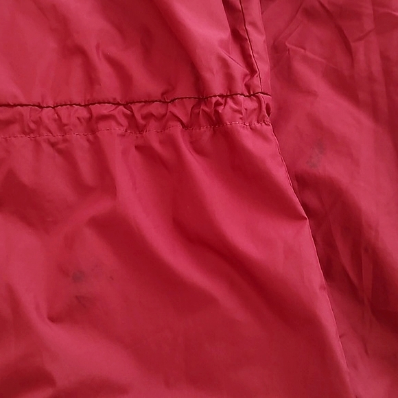 Avia Womens LIghtweight Burgundy Hooded Jacket Size 12-14 L - Picture 11 of 11